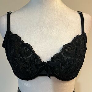 Victoria’s Secret- 36C underwire, unlined, lace bra.